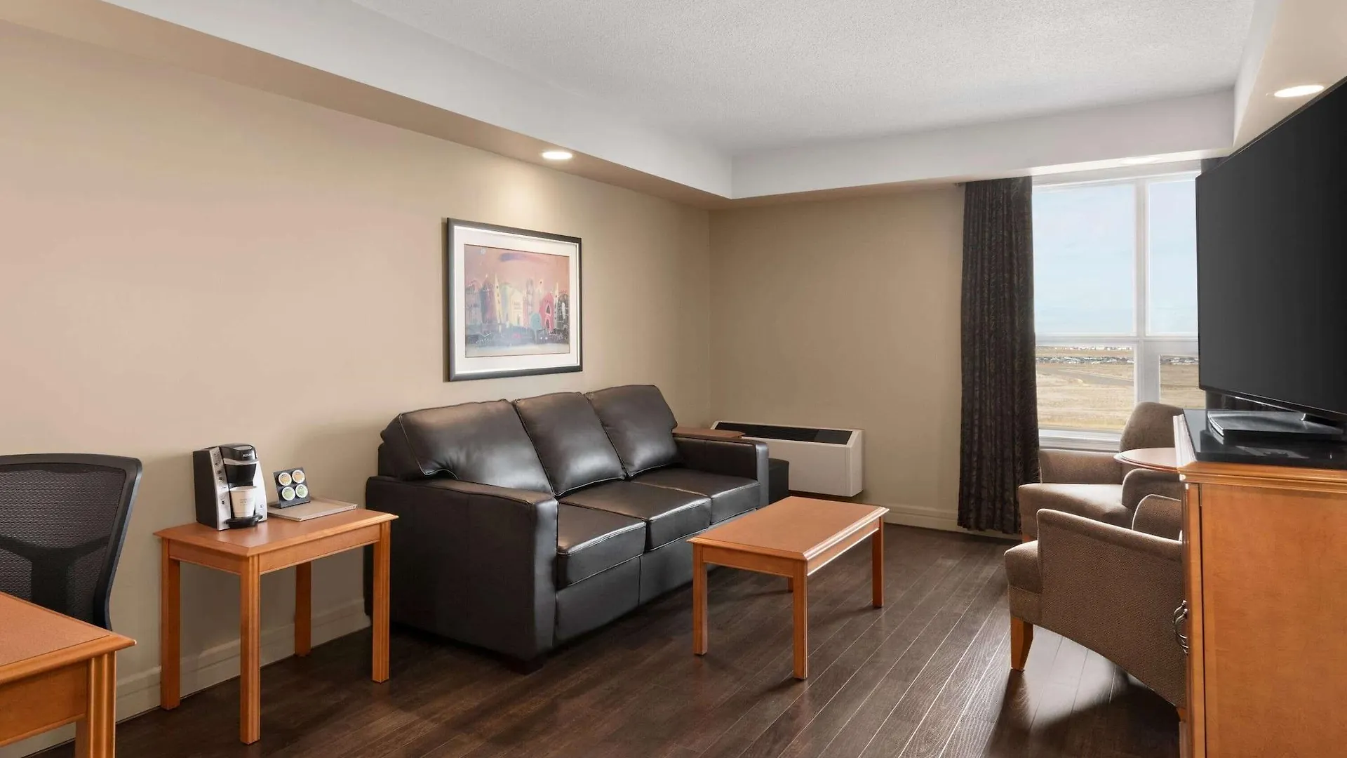 Royal Hotel Edmonton Airport Trademark Collection By Wyndham Leduc