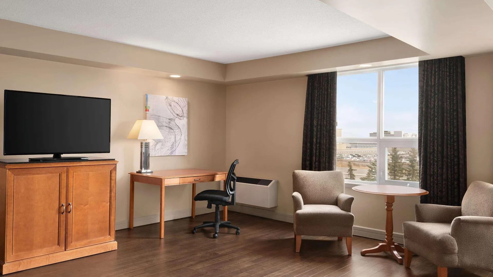 Royal Hotel Edmonton Airport Trademark Collection By Wyndham Leduc